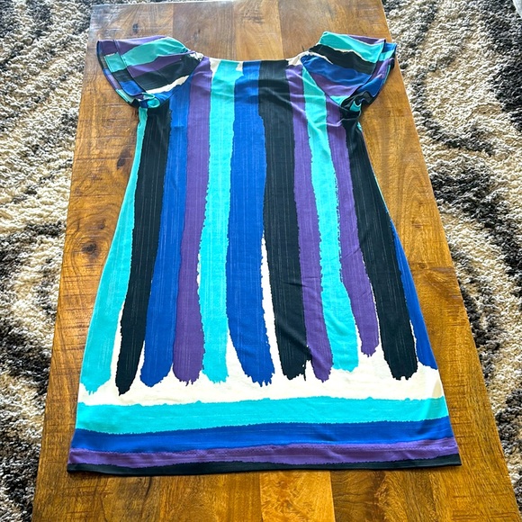 ECI New York Dress - Picture 13 of 15